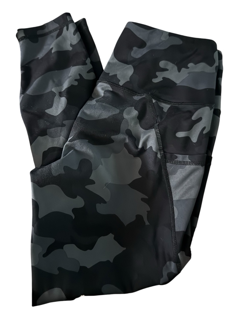 Yogalicious Black & Gray Camo High-Waist Active Leggings‎